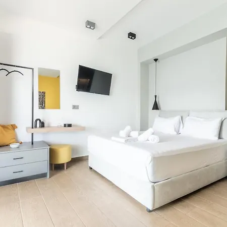 Luxury Seaside Hersonissos (Crete)