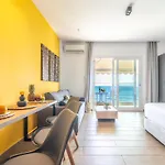 Luxury Seaside Apartman *