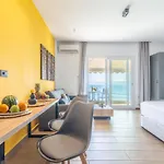 Luxury Seaside *