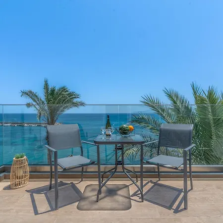 דירה Luxury Seaside *