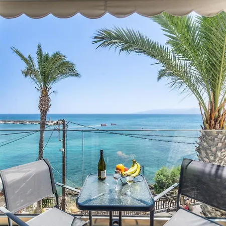 아파트 Luxury Seaside 헐소니소스